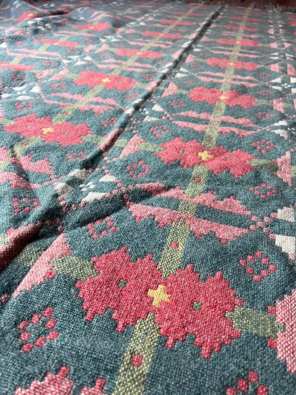 Brynkir 100% Wool Welsh Collectors Vintage Tapestry Coverlet Blanket 242 x 231cm